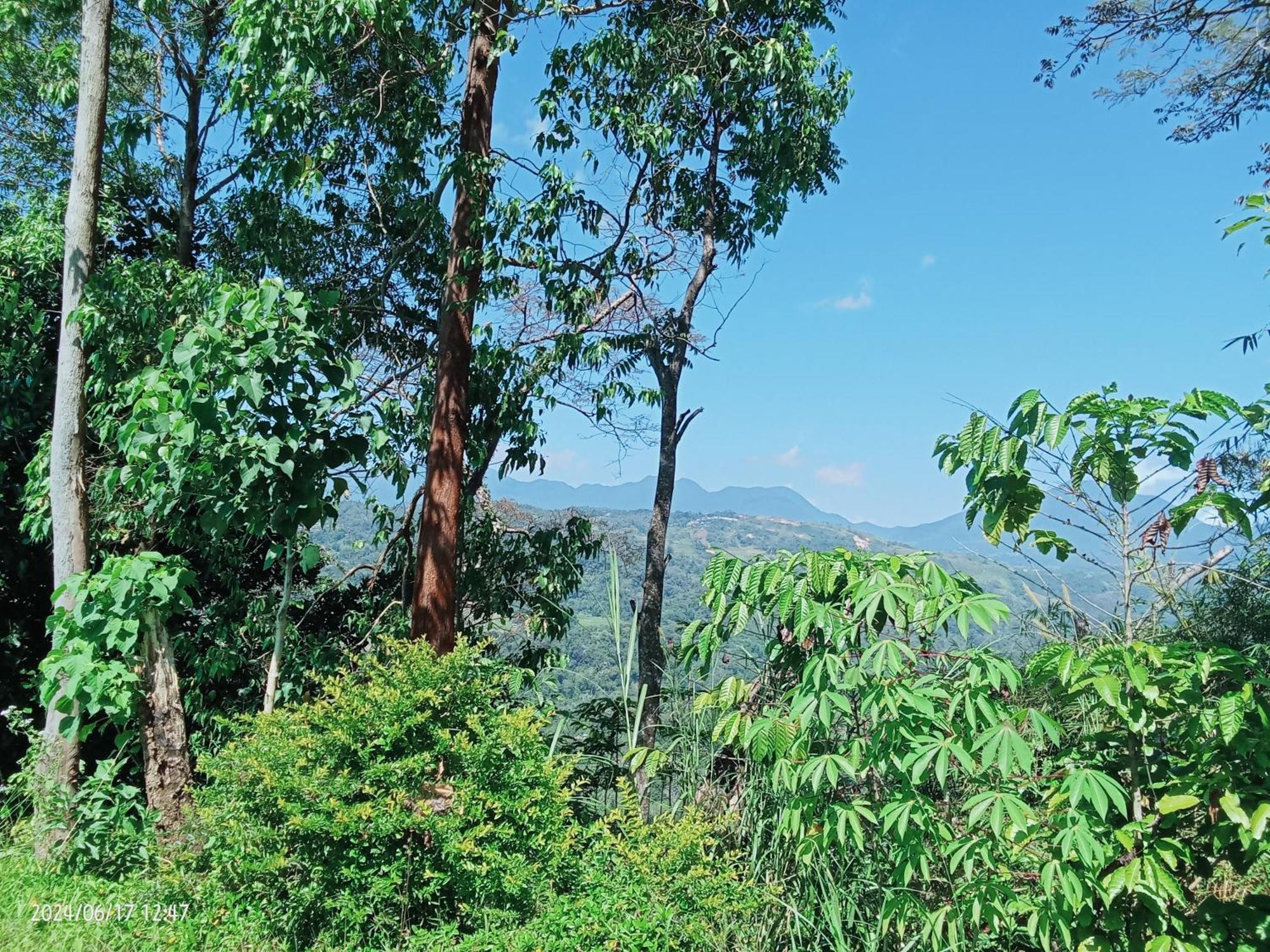 Petra Homestay Bangka Leda 鲁滕 外观 照片