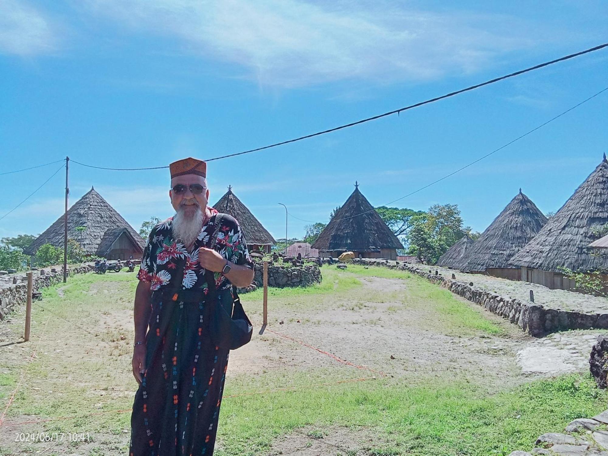 Petra Homestay Bangka Leda 鲁滕 外观 照片