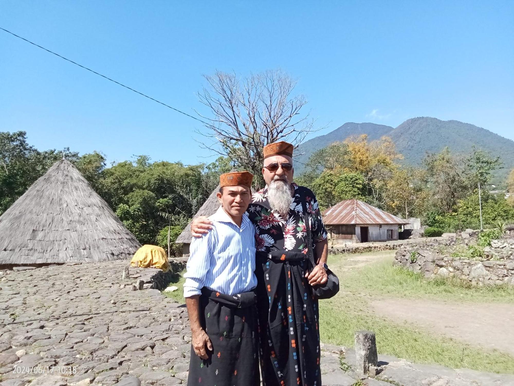 Petra Homestay Bangka Leda 鲁滕 外观 照片