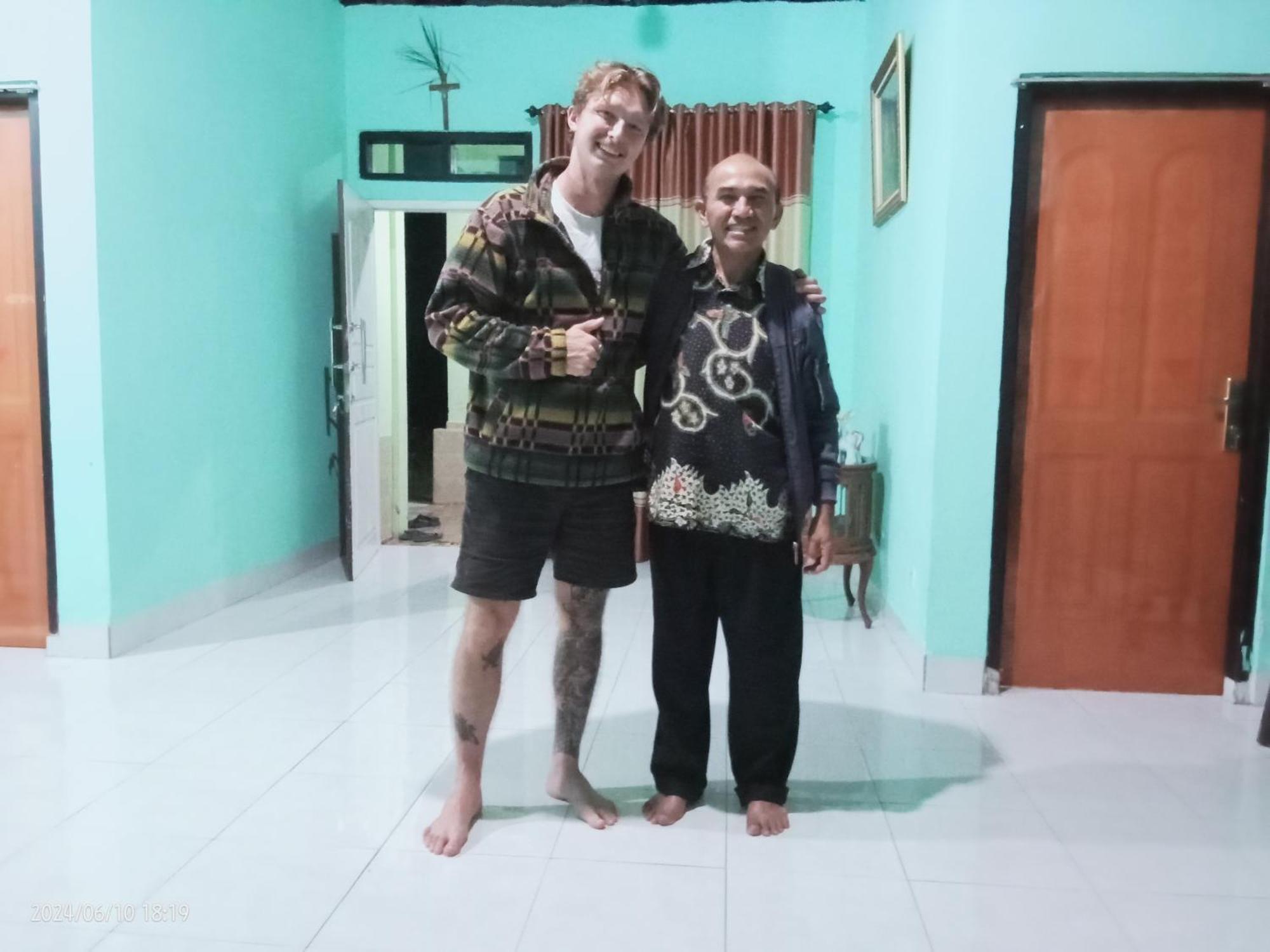 Petra Homestay Bangka Leda 鲁滕 外观 照片