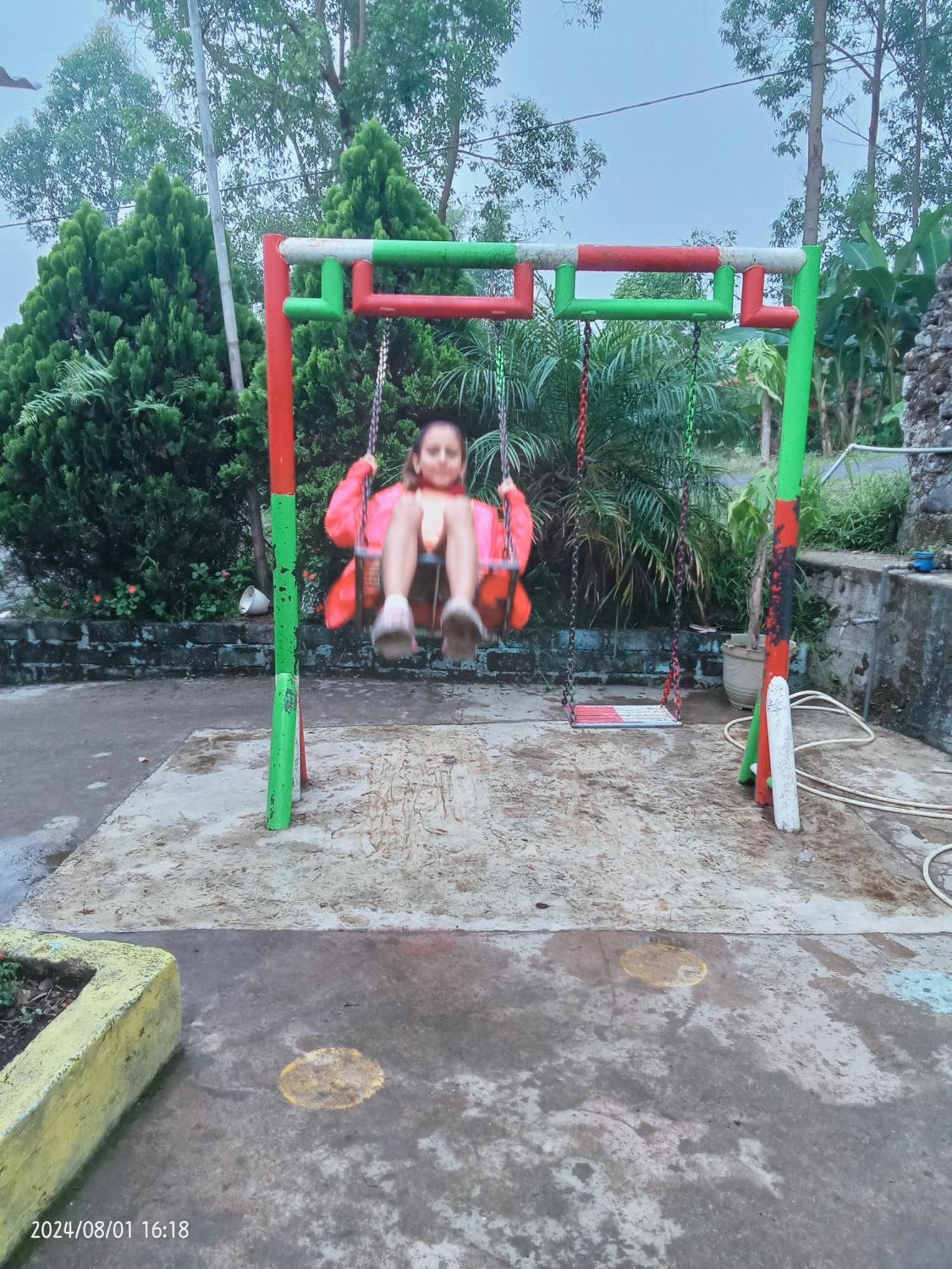 Petra Homestay Bangka Leda 鲁滕 外观 照片