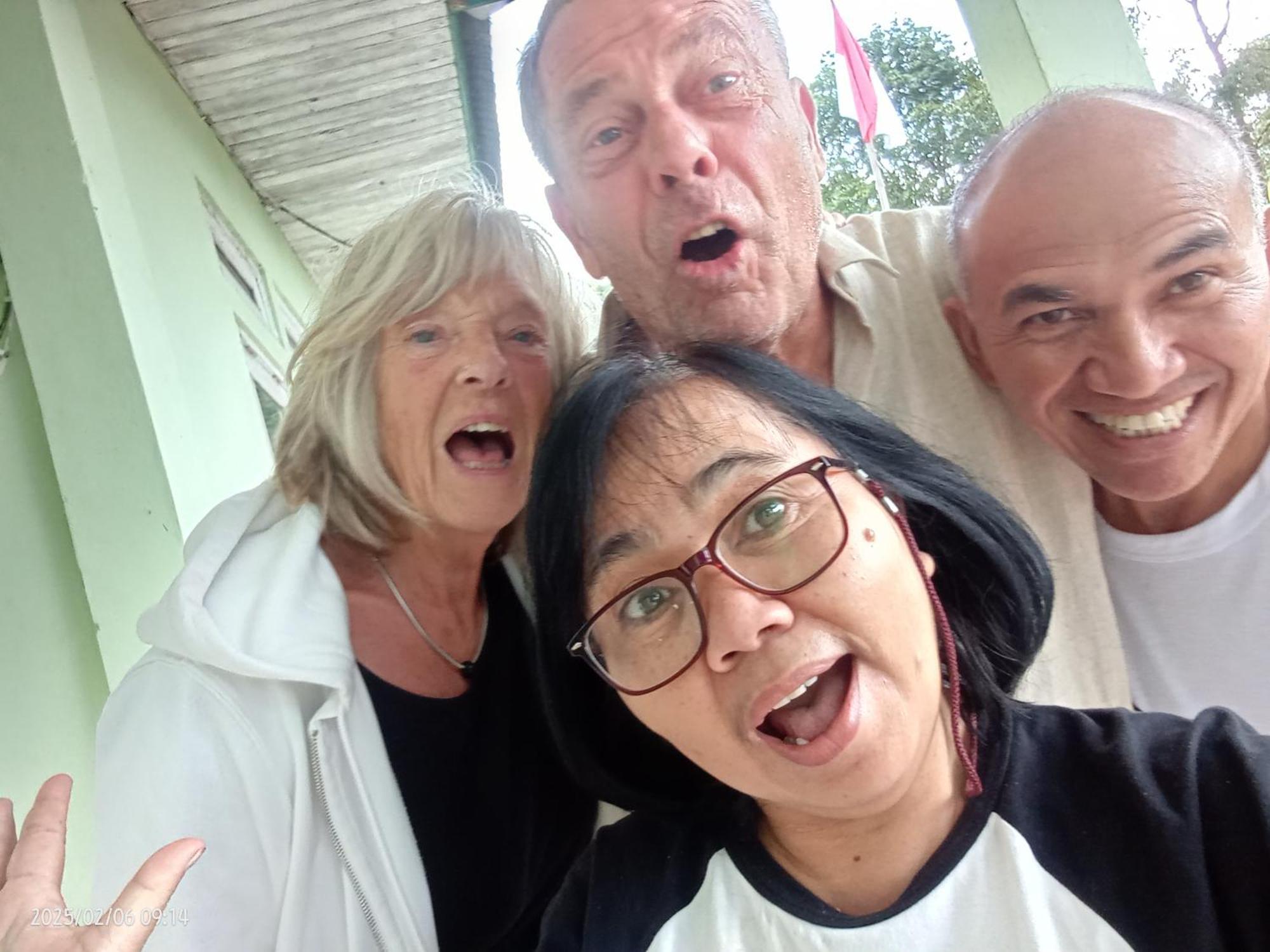 Petra Homestay Bangka Leda 鲁滕 外观 照片