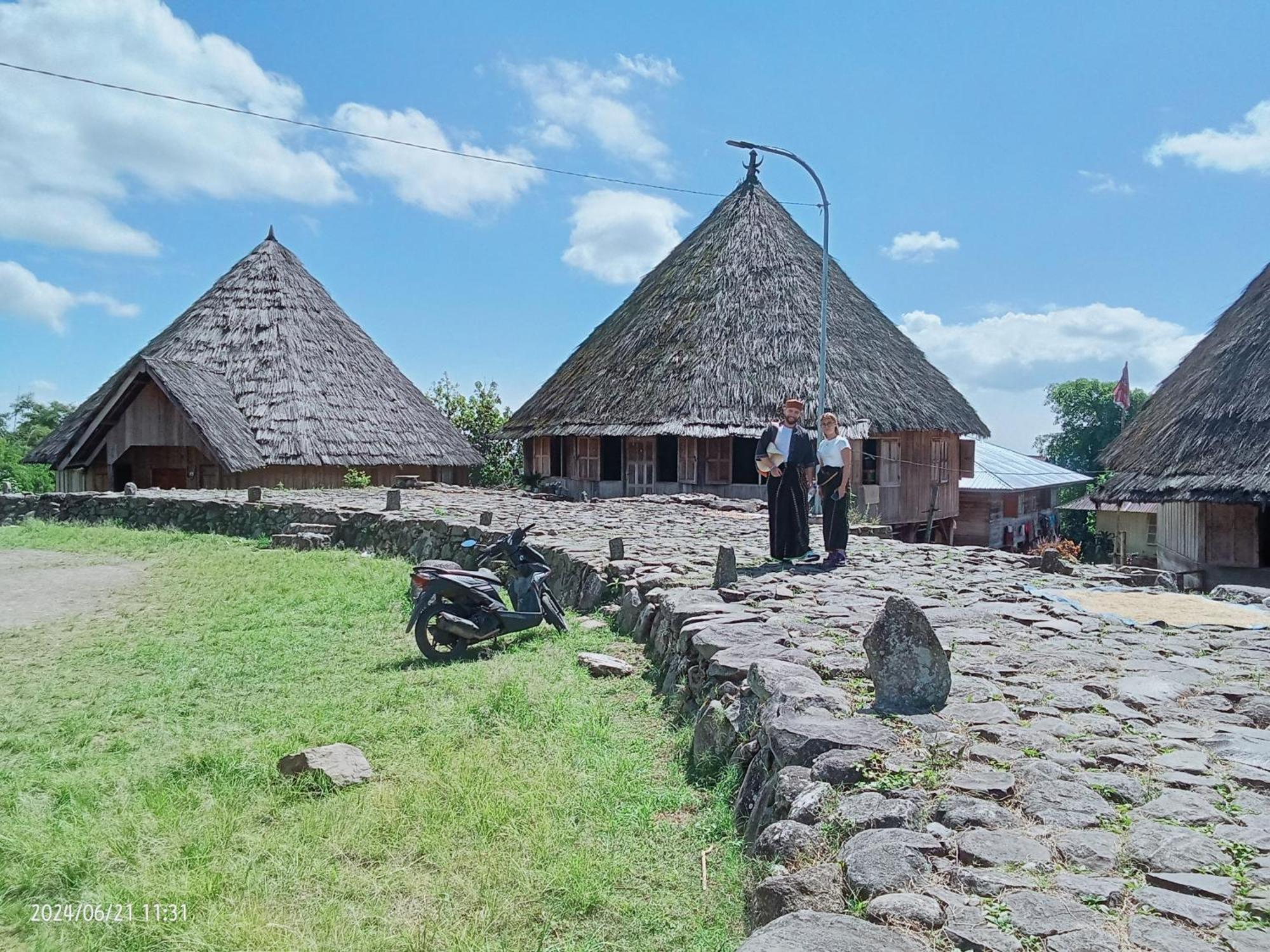 Petra Homestay Bangka Leda 鲁滕 外观 照片